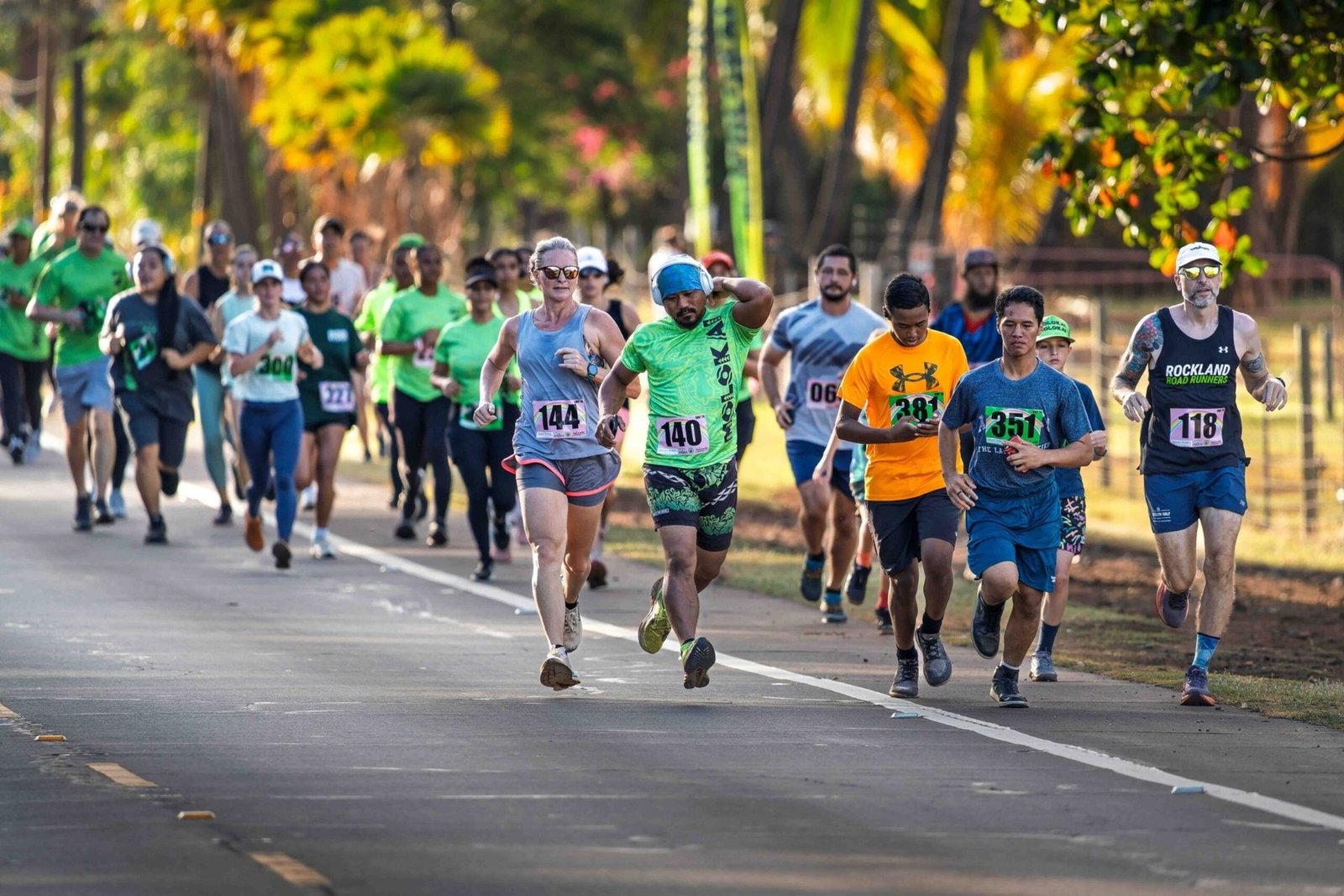 Runners in a Molokai road race